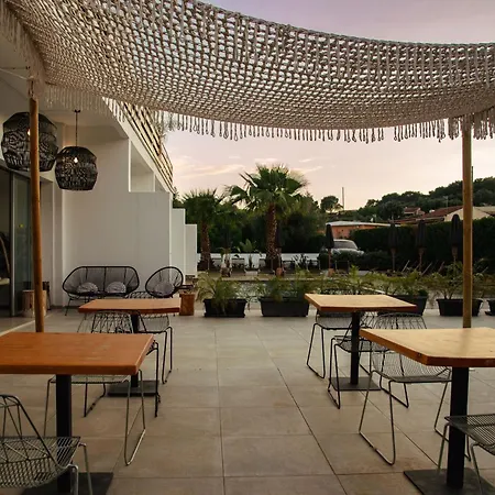 Olive Grove Suites Boutique Hotel-3